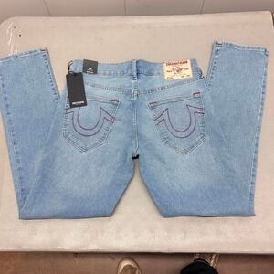 NWT True Religion Geno light‎ wash denim straight leg jeans